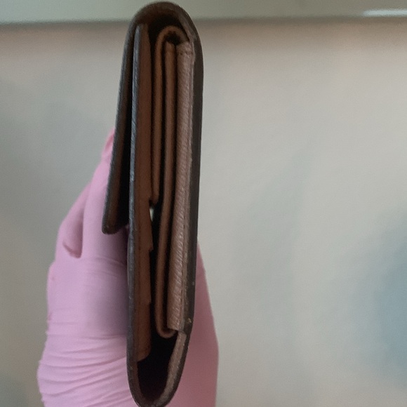 LOUIS VUITTON MONOGRAM CANVAS PORTE TRESOR INTERNATIONAL WALLET - Picture 9 of 13